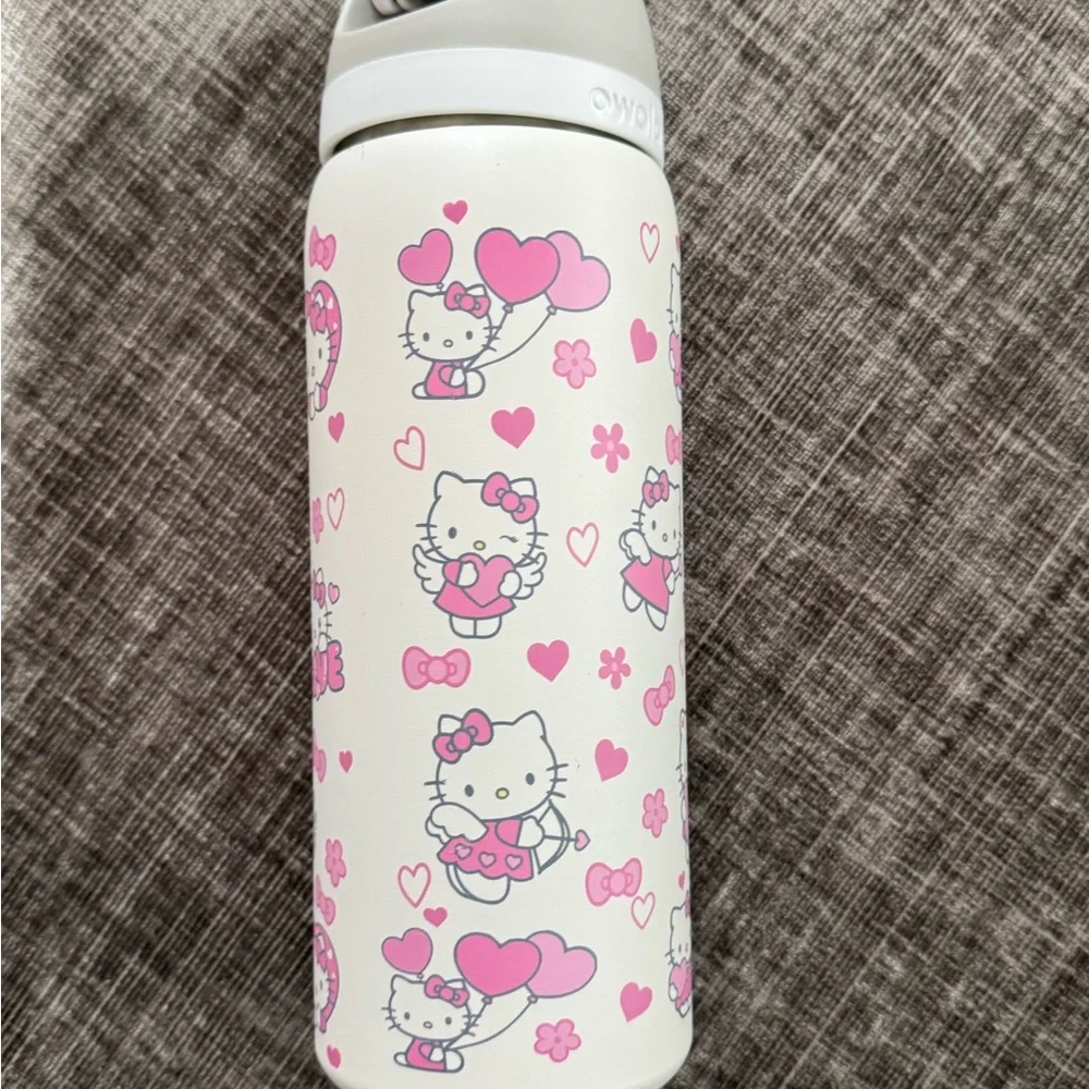 Hello Kitty Owala Water Bottle - Picture 3 of 3